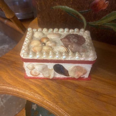 Small Shell Jewelry Box