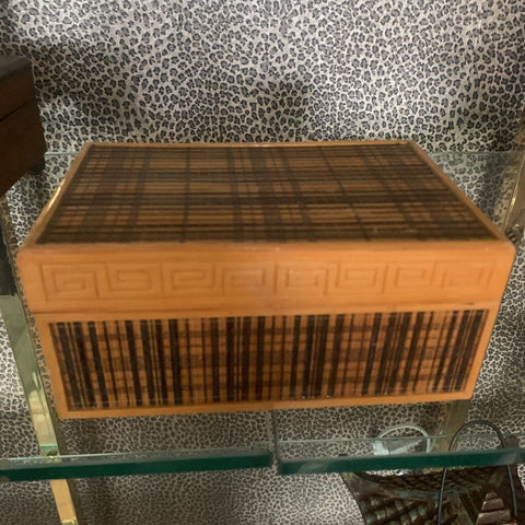 Wood " Plaid " Pattern trinket box with Greek key outline
