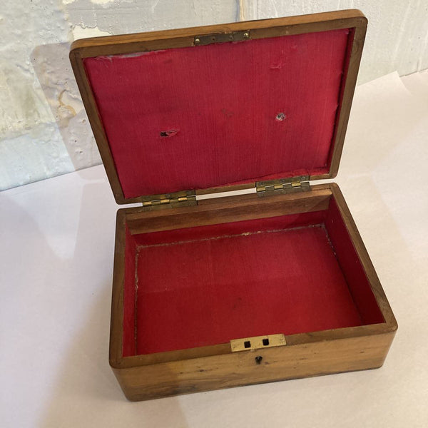 Antique 19th c. English figured wood box, red lining (3"h, 8"w)