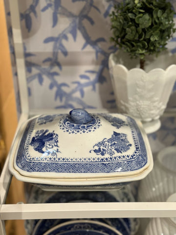 Porcleain Blue and White Square Tureen, #T001