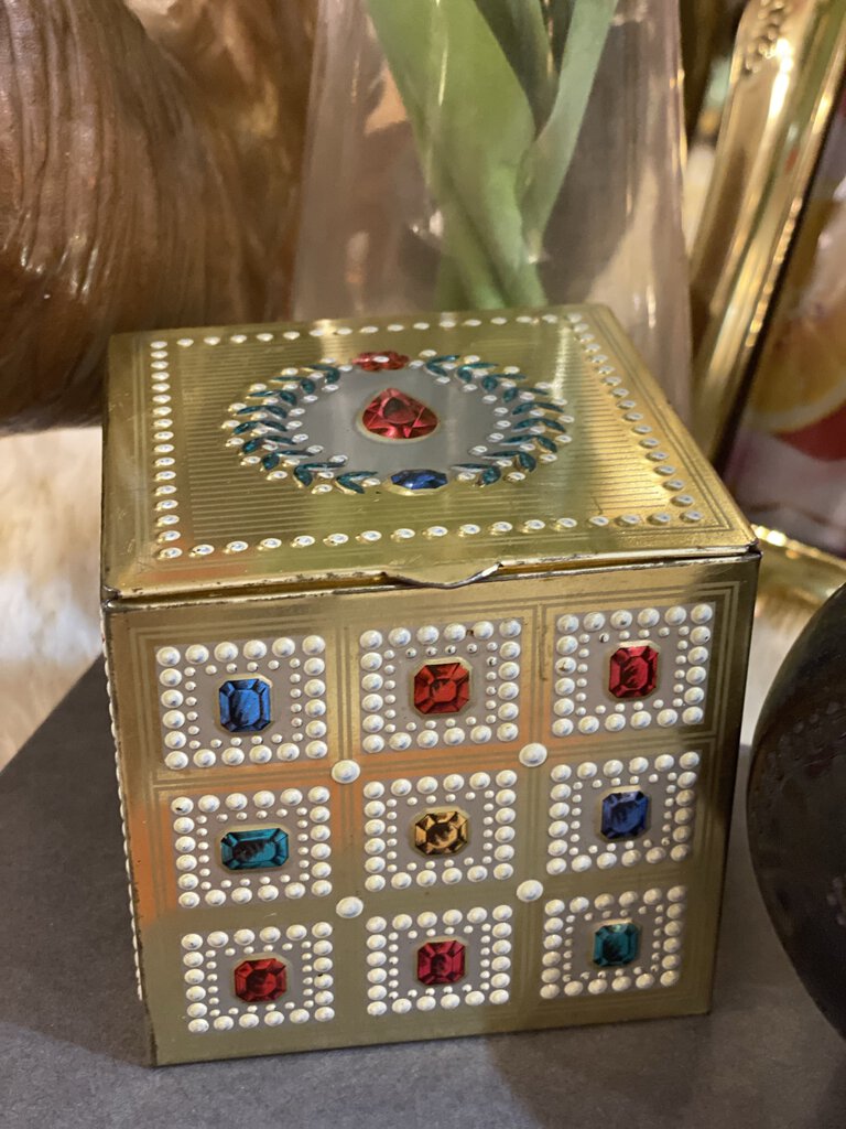 Tin box with jewels