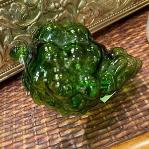 Green glass grapes