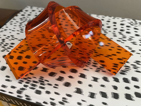 Acrylic Love Knot 6.5x3x3.5 - Orange