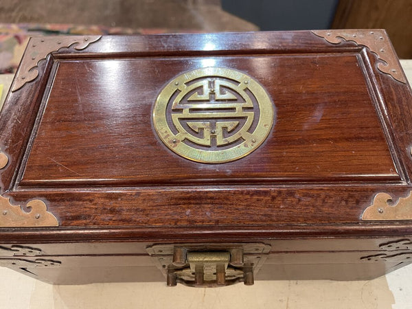 Vintage Asian jewelry box 12x8x6