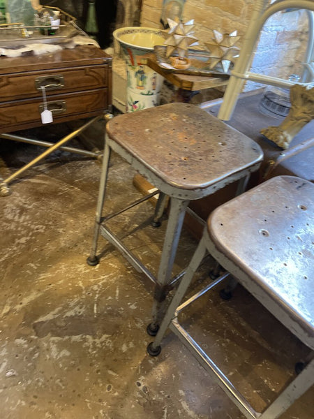 Industrial metal stool - EACH