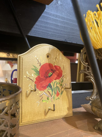 Red poppy key holder