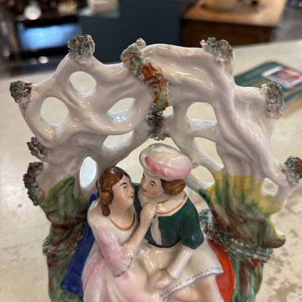 ANTIQUE STAFFORDSHIRE COUPLE 9T