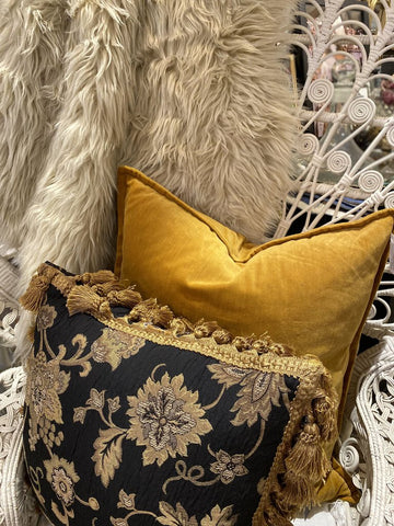 Gold velvet pillow