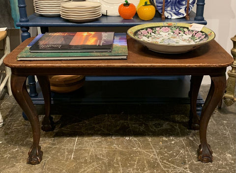 VINTAGE WOODEN CLAW FOOT BENCH | 34.5"W x 28.5"H x 15"D in store pickup