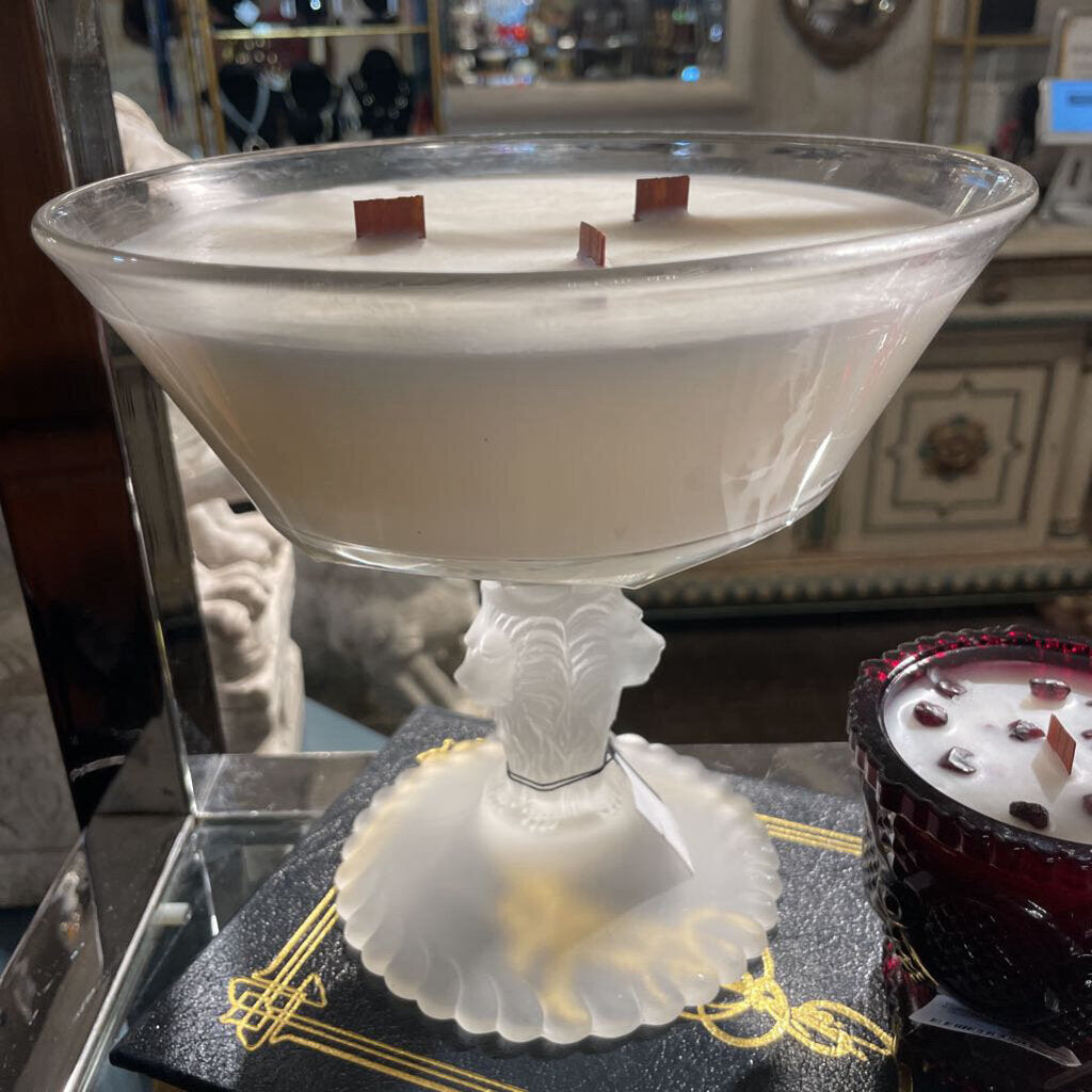 Frosted glass lion head