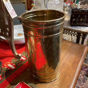 Brass vase container 5x9