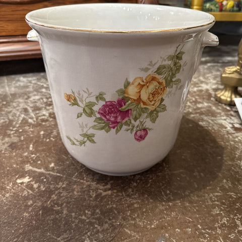 Buffalo Pottery Pot