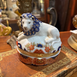 LION BOX