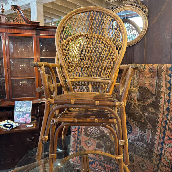 VINTAGE TABLE SET TABLE IS 48" ROUND IN STORE PICK UP ONLY