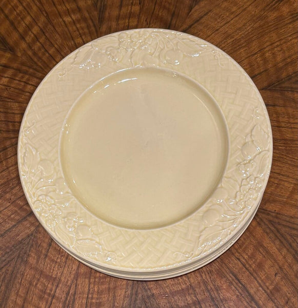 VILLEROY & BOCH FAIENCE PLATES W/LATTICE AND FRUITS - SET OF 5 | 8 5/8"