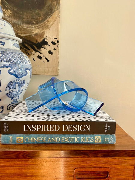 Love knot blue transparent 7in