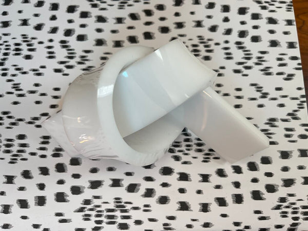 Love knot white 7in