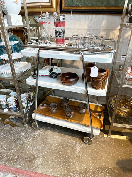 True atomic period 3 tier utility cart with torpedo tips and confetti lucite wheels-for pick up only 26L x17w x31t