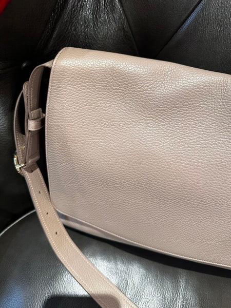 Pristine CUYANA Italy Deep Blush Messenger Bag Purse