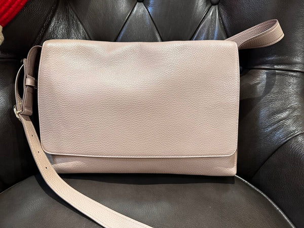 Pristine CUYANA Italy Deep Blush Messenger Bag Purse