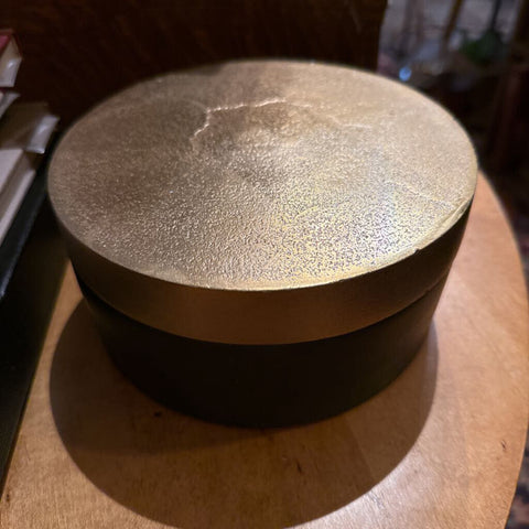 Black Gold metal round box with lid