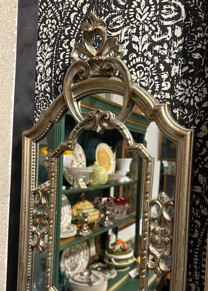 VINTAGE ITALIAN ORNATE GILDED SILVER MIRROR | 23" H X