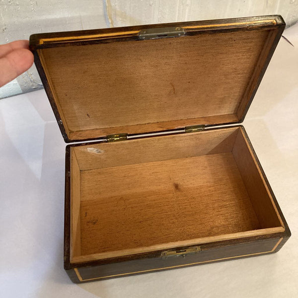Antique inlaid wood box, (9x6x2.5 in)