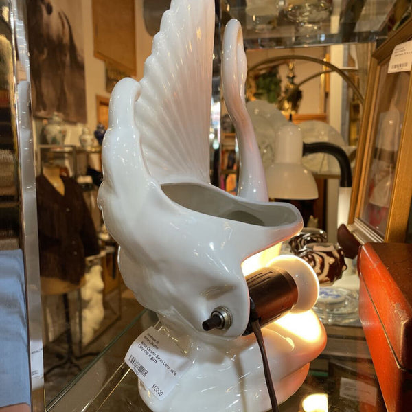White Ceramic Swan Lamp- as is 1 tiny chip in glaze