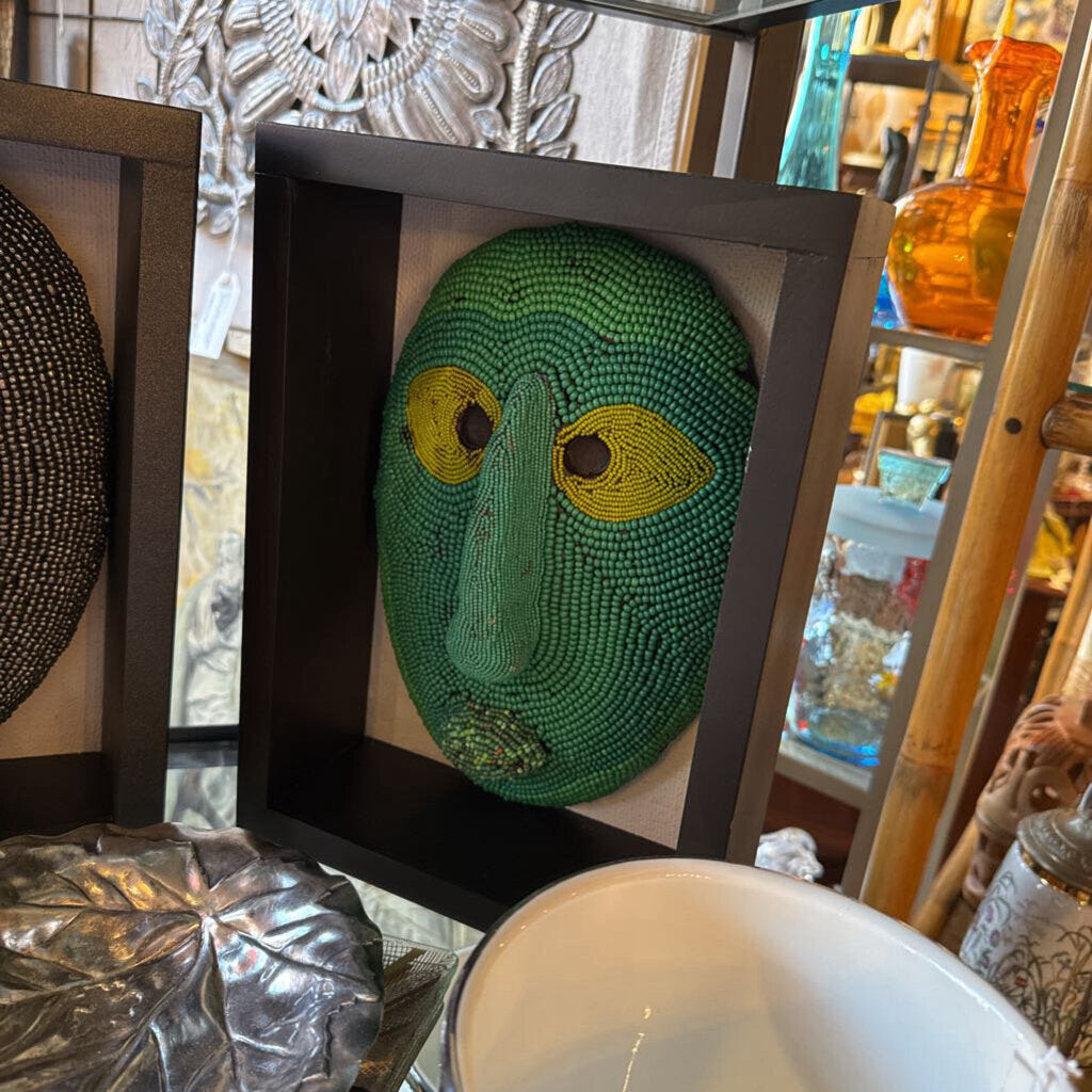 "Carlos". Handbeaded mask by artist David Dow