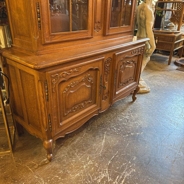 TWO PIECE CABINET 77T 49W 18D IN STORE PICK UP ONLY