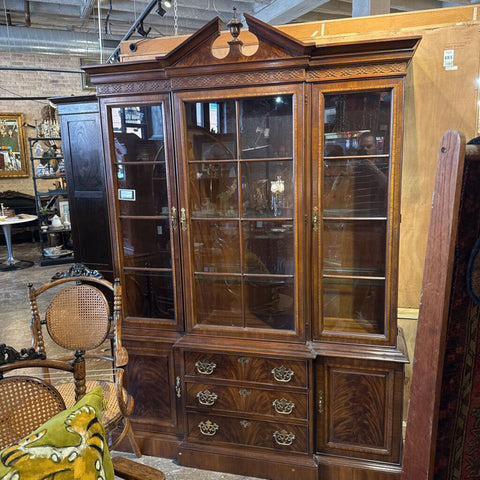 LIBRARY CABINET 84T 54W 18D IN STORE PICK UP ONLY