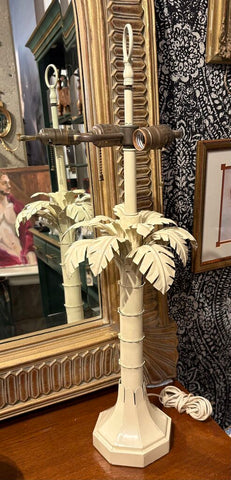 VINTAGE REGENCY PALM TREE TOLE LAMP | 28"H (TOP OF FINIAL) X 10"W