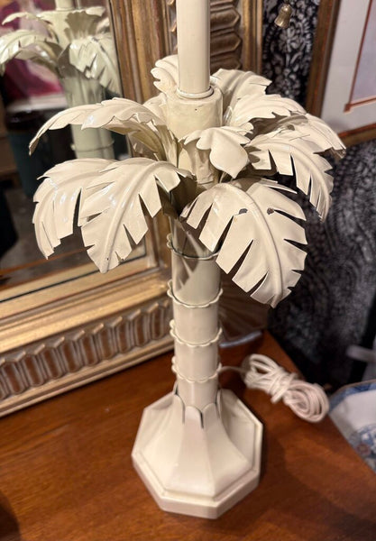 VINTAGE REGENCY PALM TREE TOLE LAMP | 28"H (TOP OF FINIAL) X 10"W