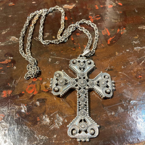 Vintage Sarah Covington silver cross & chain c.1974 (2x3 in)