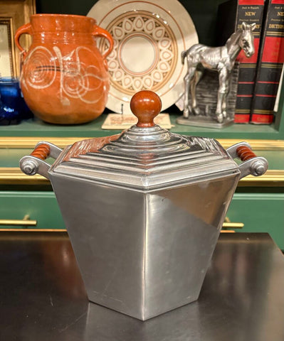 REED & BARTON BARRISTER ICE BUCKET W/HANDLES AND LID | 10"H X 10.75"W X 9"D