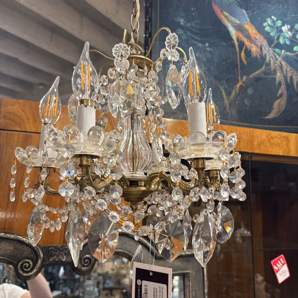 VINTAGE FRENCH CRYSTAL CHANDELIER 13X14