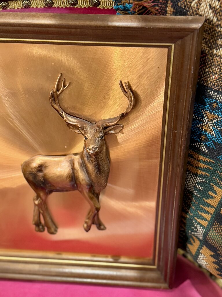 Rose gold deer frame