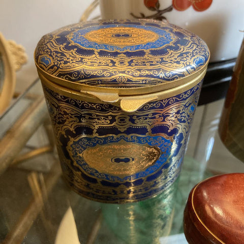 Vintage Italian oval leather cigarette box (3.5x3.5 in)