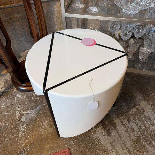 Pilsen East Guild Ltd. Post Modern artist table-18t x19w for pick up only as found