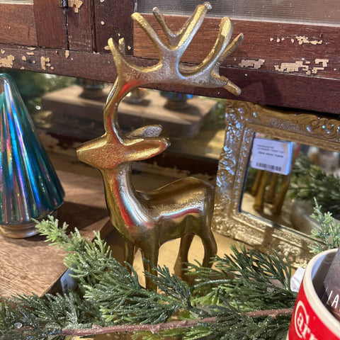 Gold reindeer