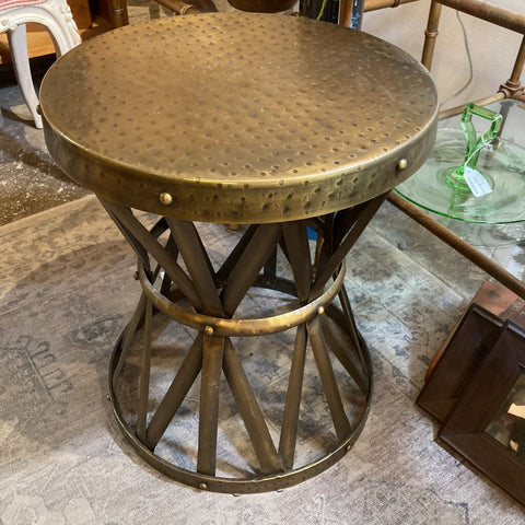 Round metal criss/cross table (19 high, 15.5 diam.)