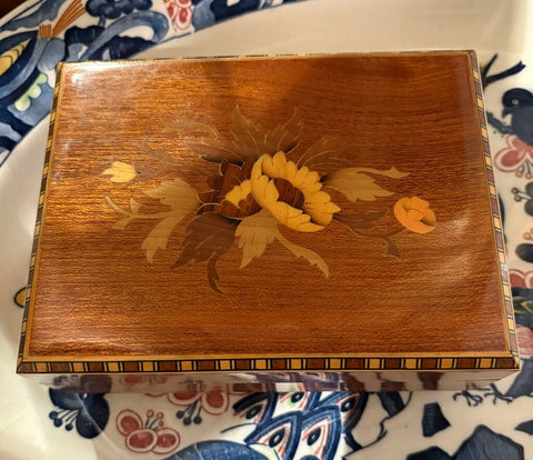 VINTAGE ITALIAN MARQUETRY FLORAL INLAY MUSIC BOX "LOVE STORY" THEME - MADE IN ITALY | 6"W X 2.5"H X 4.5"D