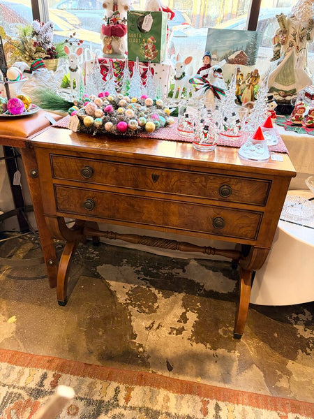 Gorgeous Ethan Allen burled mahogany 2 drawer console table 29.5t x32w x18.5d for pick up only