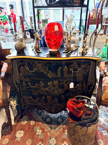 Vintage Drexel Chinoiserie pictorial 3 drawer chest for pick up only approx 41x32x18