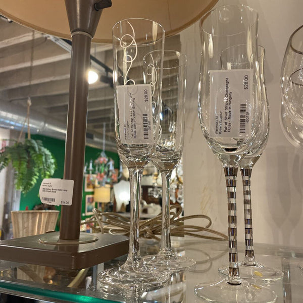 Pair of Vintage Ikea Champagne Flutes with Streamer Etching