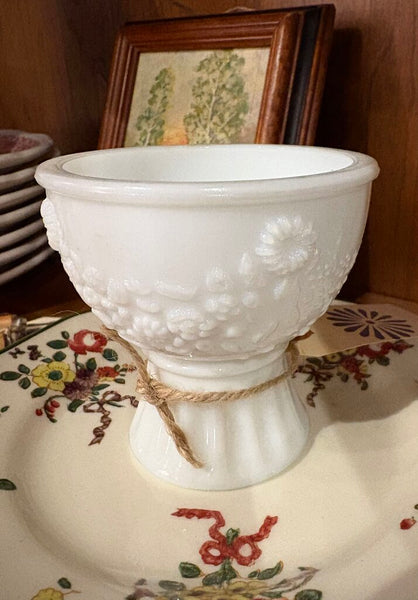 PETITE VINTAGE MILK GLASS FOOTED BOWL W/FLORAL MOTIF | 3.25"H X 3.25"W
