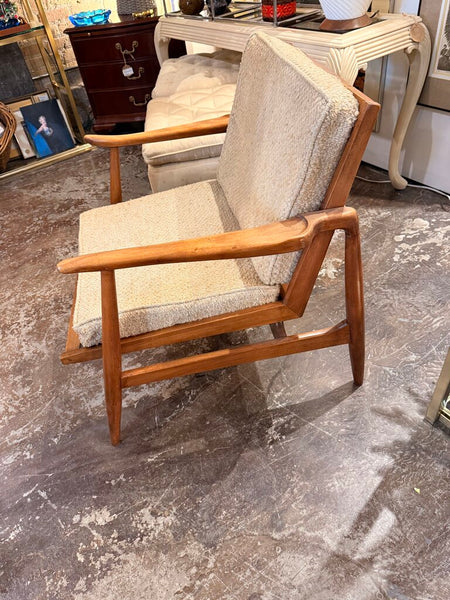 MCM Maple Wood Lounge Chair 26D x 7.5 W x 13 seat & 29 H back IN STORE PICK UP ONLY
