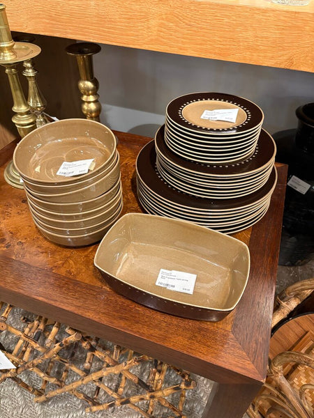 Set of 8 Mcm Franciscan Tahiti salad plates