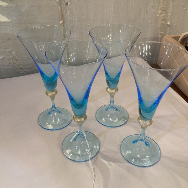 Set of 4 Murano glass flutes, 7" high