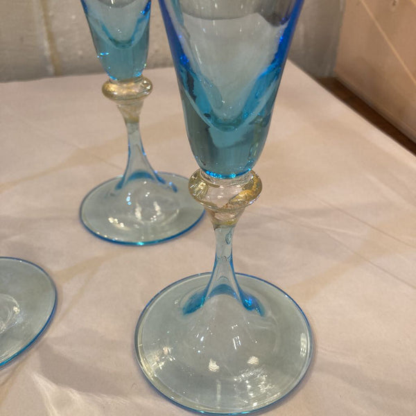 Set of 4 Murano glass flutes, 7" high